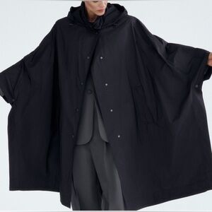 NWT Zara Women’s Navy Blue Hooded Poncho Limited Edition Sz Medium